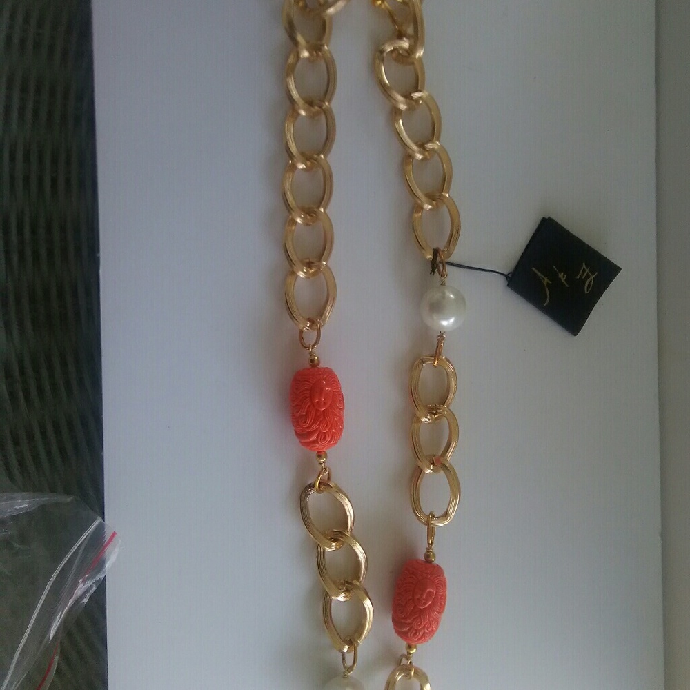 Necklace - Picture 4 of 7